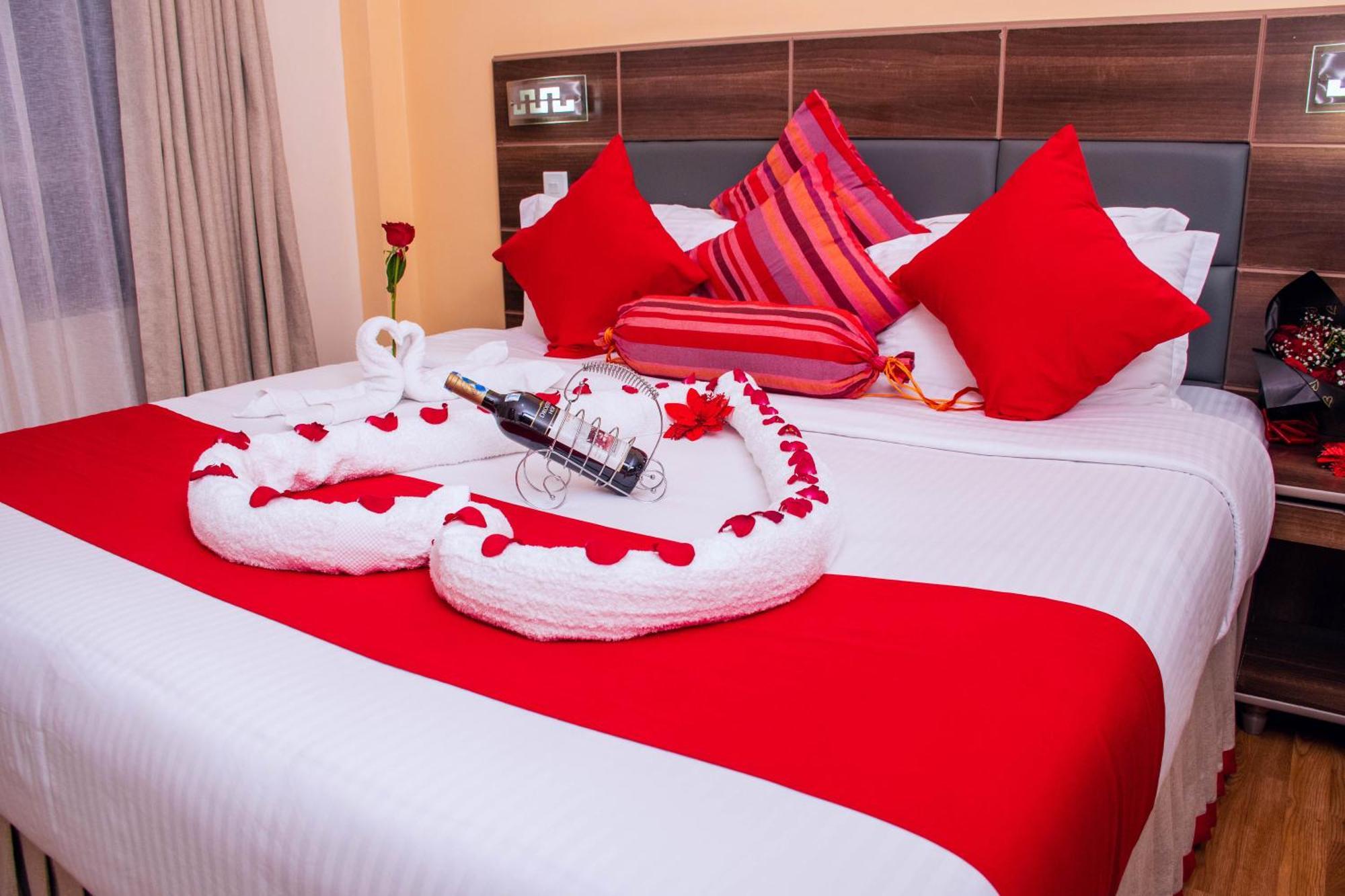 Buraha Zenoni Hotel And Resort Nakuru Eksteriør bilde