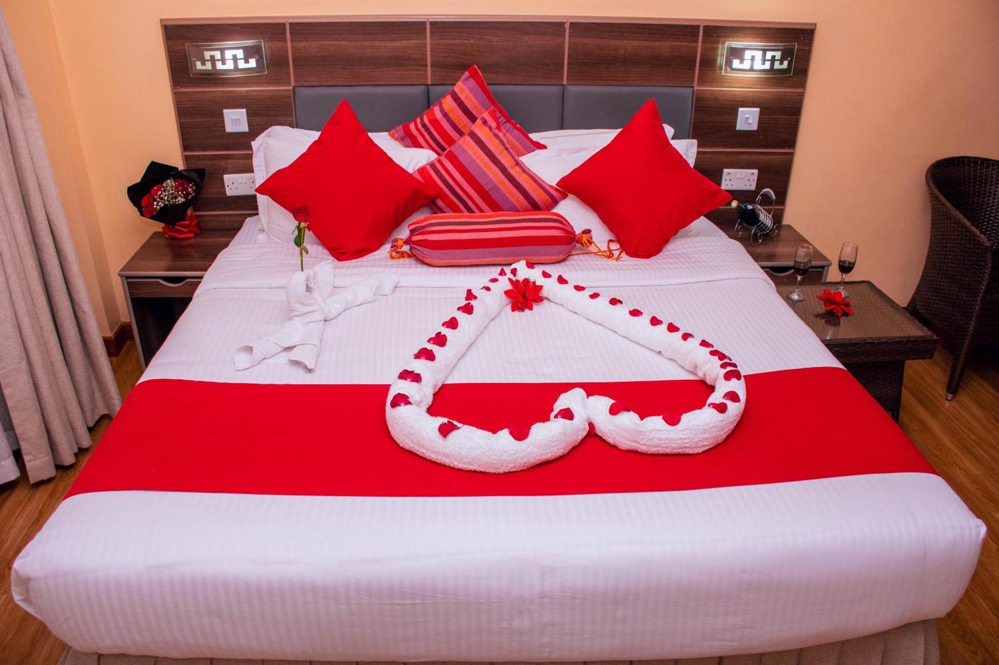 Buraha Zenoni Hotel And Resort Nakuru Eksteriør bilde
