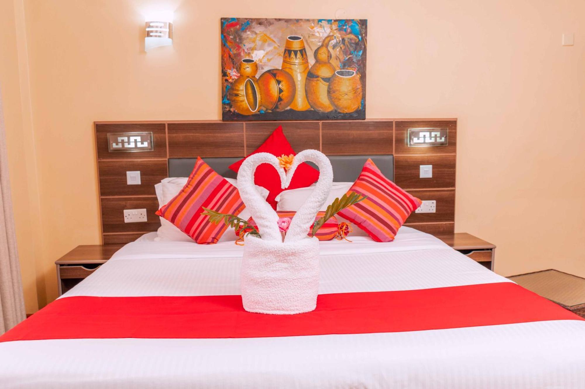 Buraha Zenoni Hotel And Resort Nakuru Eksteriør bilde